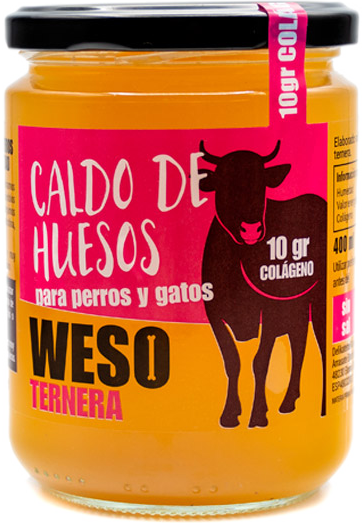 con etiqueta